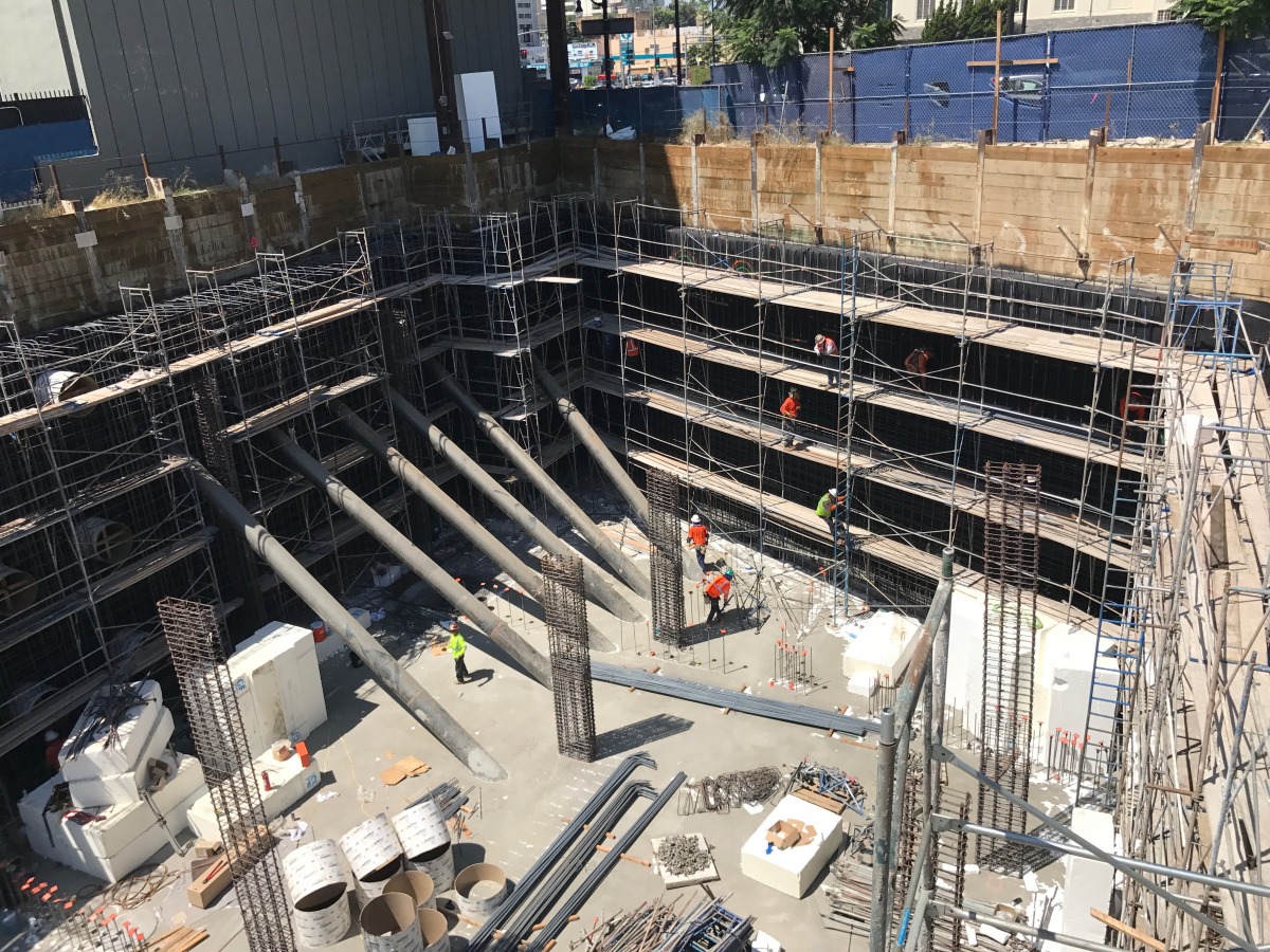 Underslab waterproofing system being installed.